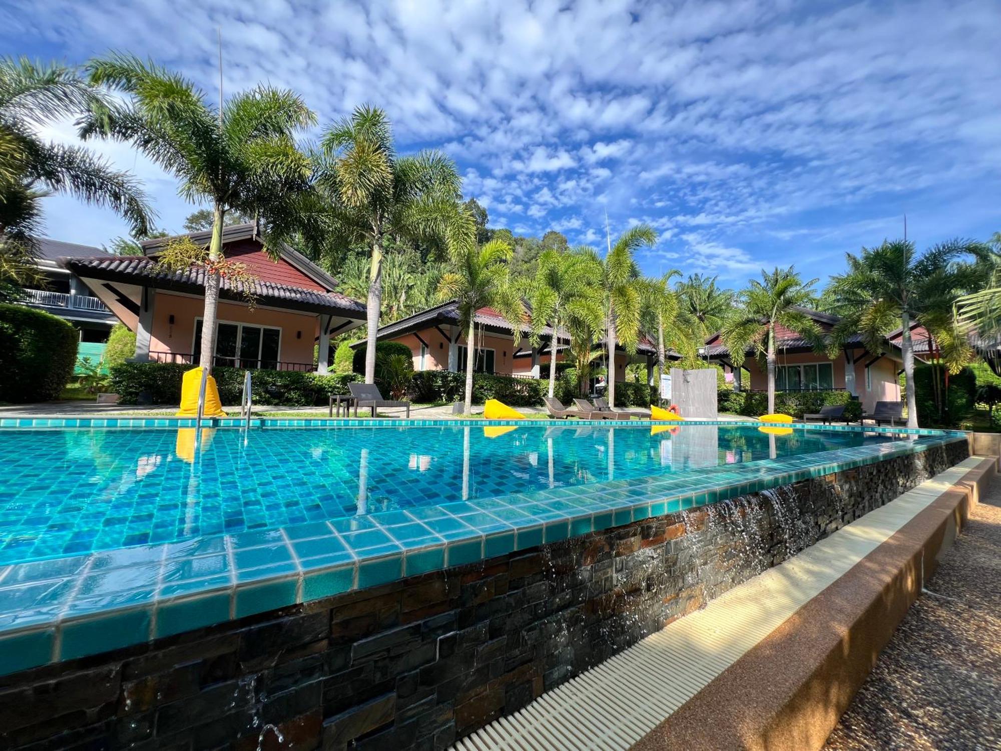 Palm Kiri Aonang Resort Ao Nang Exterior photo